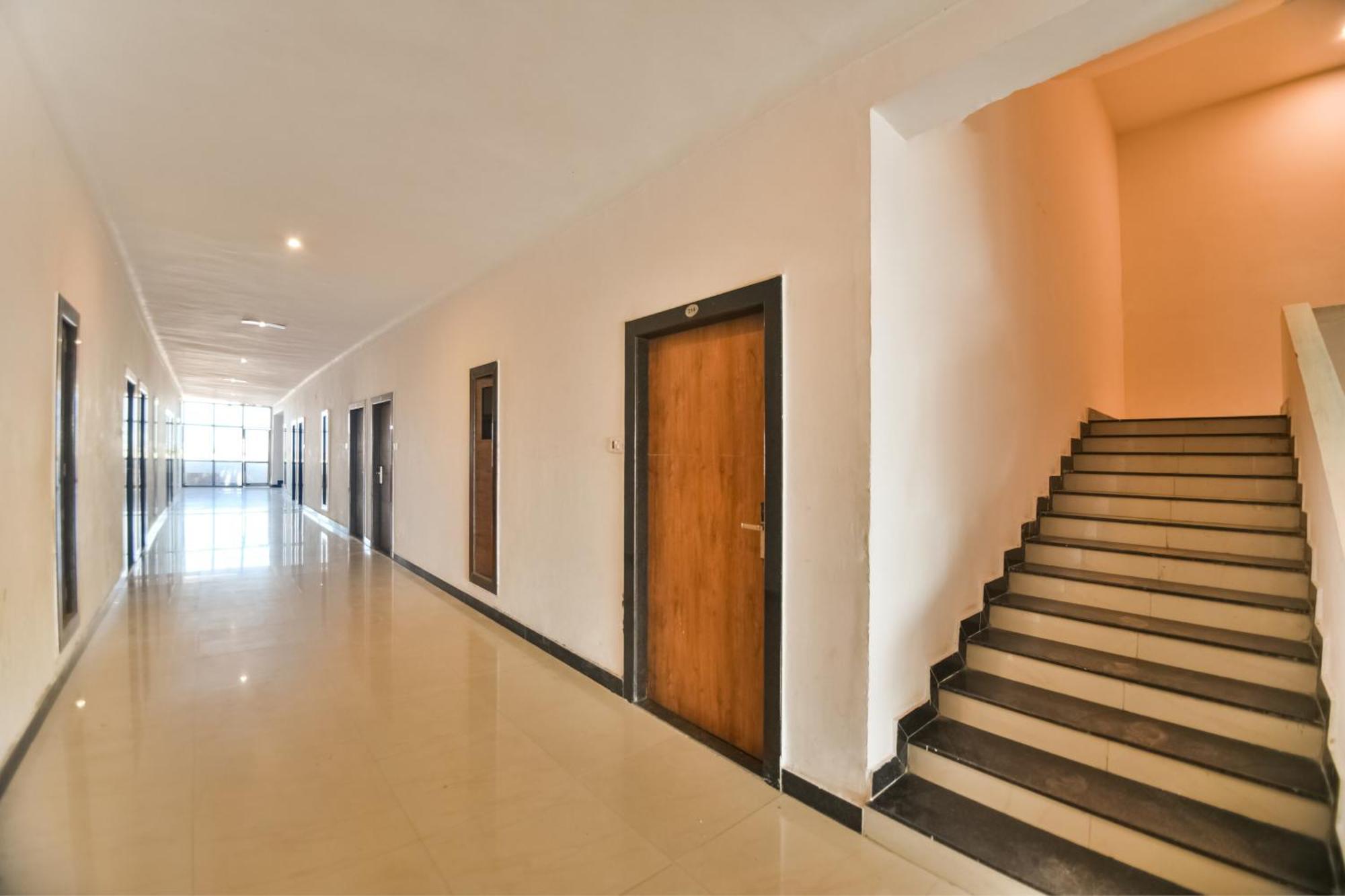 Capital O Amit Palace Bhilwara Bagian luar foto